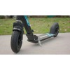 Razor Scooter A5 Air Αναδιπλούμενο αλουμινένιο Kick Scooter για παιδιά σε χρώμα μαύρο