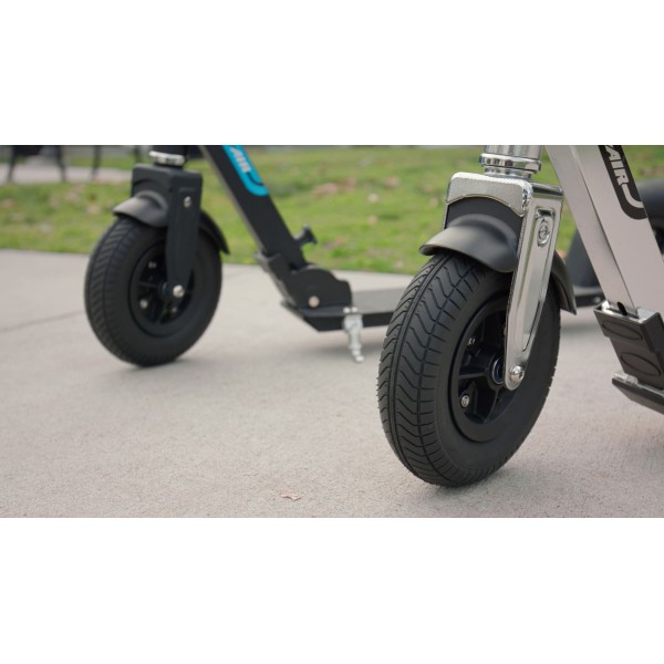 Razor Scooter A5 Air Αναδιπλούμενο αλουμινένιο Kick Scooter για παιδιά σε χρώμα ασημί