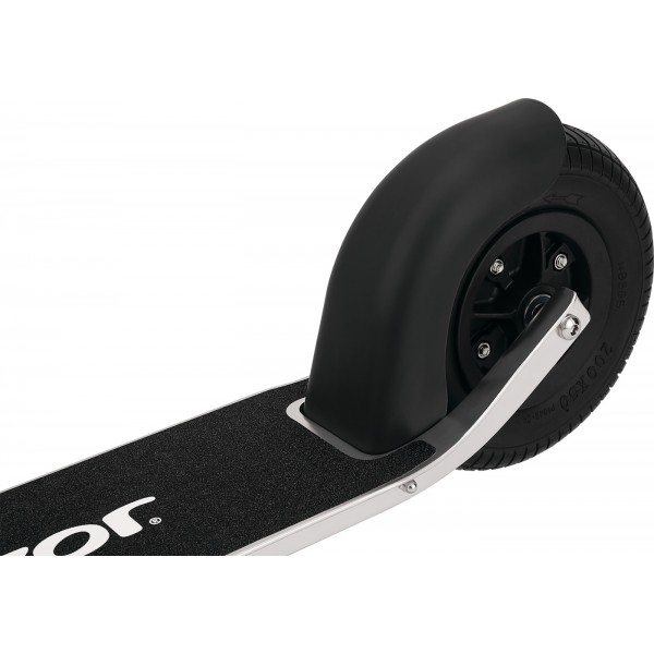 Razor Scooter A5 Air Αναδιπλούμενο αλουμινένιο Kick Scooter για παιδιά σε χρώμα ασημί