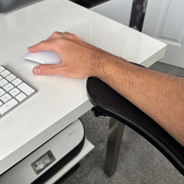 The Source Desk Mounted Arm Rest - Εργονομική βάση στήριγματος αγκώνα - καρπού με προέκταση για το γραφείο