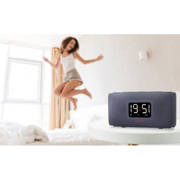 AIWA BLUETOOTH CLOCK RADIO RMS 20W