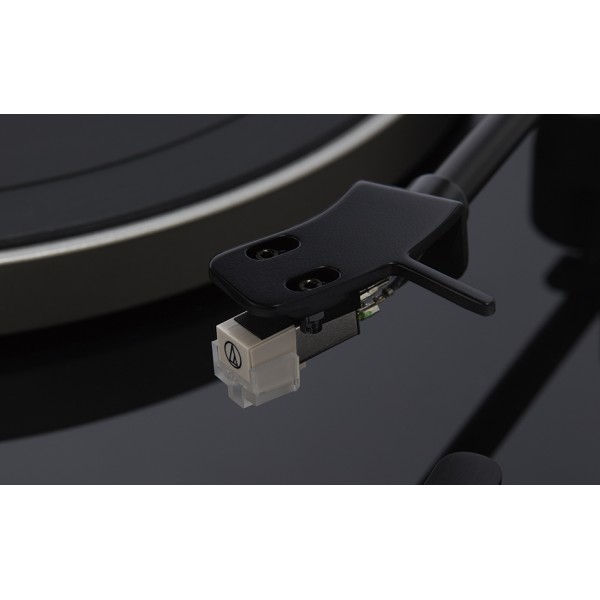 AIWA PREMIUM BELT-DRIVE TURNTABLE BLACK