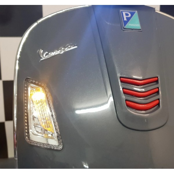 Παιδική Μηχανή Vespa Scooter GTS 12V Γκρι